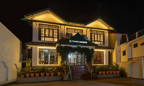 Bhimtal Hotel | Treebo Spring Birds