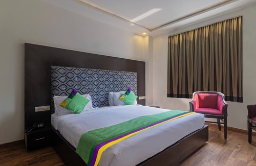 Agra Hotel | Treebo The Royal Taj