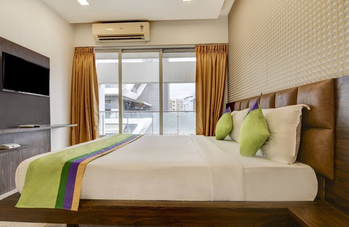 Baner Hotel | Treebo Trend Kuval Inn