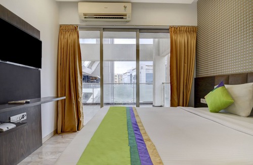 Baner Hotel | Treebo Trend Kuval Inn