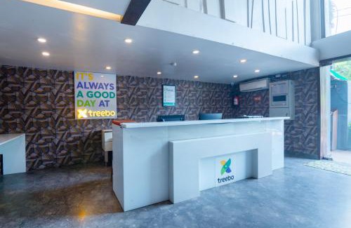 Naraina Hotel | Treebo Twin Tree