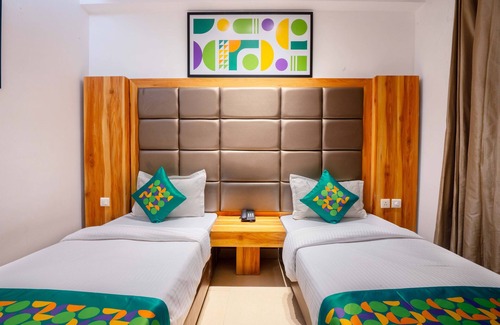 Naraina Hotel | Treebo Twin Tree