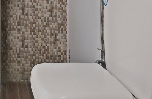 Sualkuchi Hotel | Treebo Umal Homestay Ganeshguri