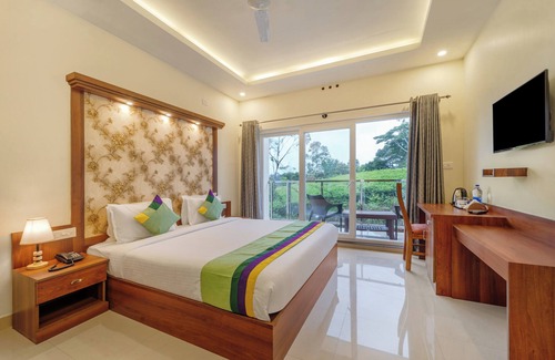 Devikolam Hotel | Treebo Windsong Resort Munnar