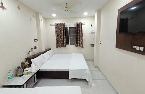 Ujjain Hotel | Treebo yatri grah kshipra T hotel