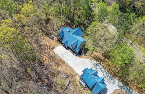 Waleska Apartment | Treehouse couples retreat