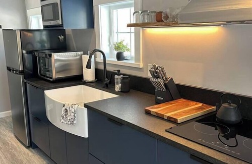 Harpswell House | Treehouse Farm Stay on the Maine Coast