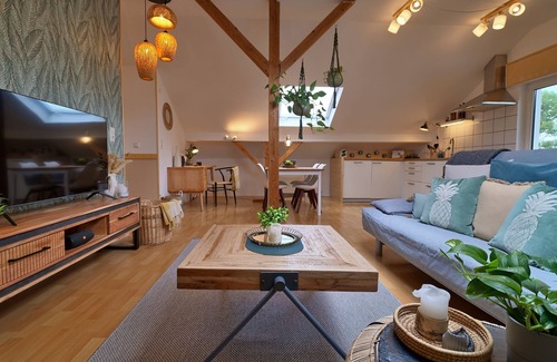 Eutingen im Gaeu Apartment | Treetop Apartment - Between the Black Forest and the Swabian Alb