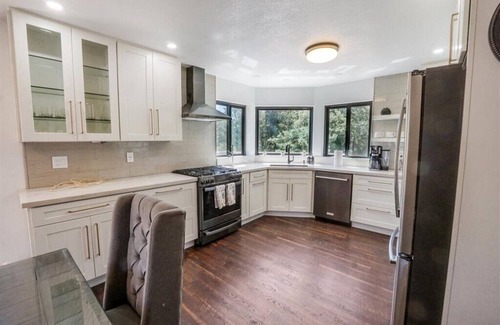 Crestline House | Treetop Haven - Indoor Jacuzzi & Hockey Table - Pet-friendly