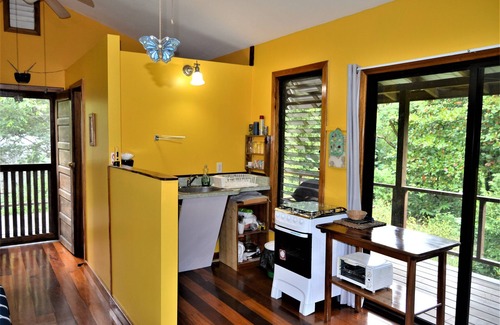San Ignacio House | Treetop 'jungle Like' Escape in San Ignacio Your Belize Oasis Awaits!
