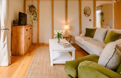 Wadhurst House | Treetops at Bewl Water
