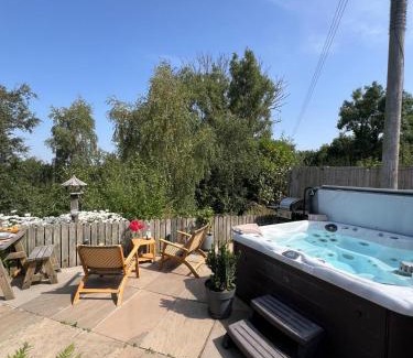 Hudswell House | Treetops Cottage at Treetops Hideouts