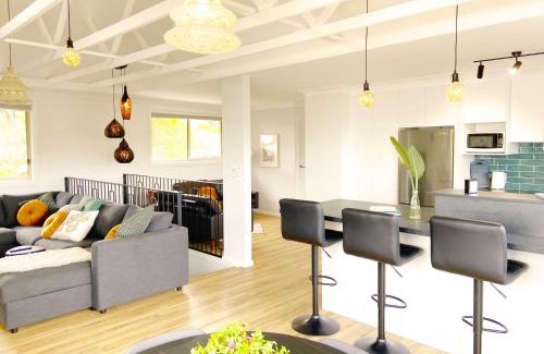Kiama House | Treeview - A beautiful 3-Bed House in Kiama