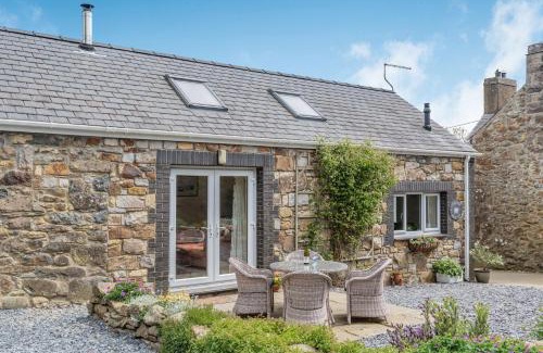Garn Fadryn House | Trefaes Newydd