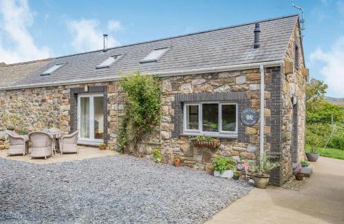 Garn Fadryn House | Trefaes Newydd