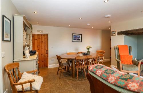 Mynytho House | Trefollwyn Mawr