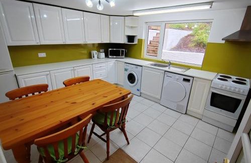 Cardigan Apartment | Treforgan Newydd