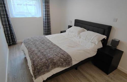Cardigan Apartment | Treforgan Newydd