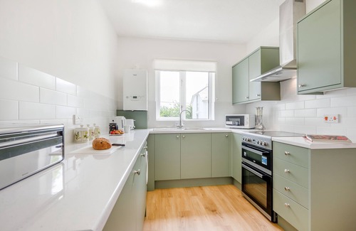 St Merryn Apartment | Tregudda - One Bedroom Apartment, Sleeps 2
