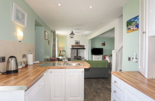 Cemaes Bay Cottage | Tregynrig Bach