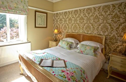 Malvern Bed & Breakfast | Treherne House & The Malvern Retreat