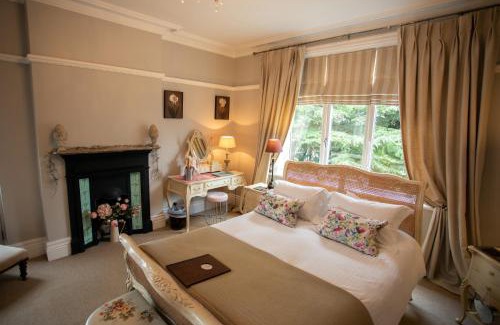 Malvern Bed & Breakfast | Treherne House & The Malvern Retreat
