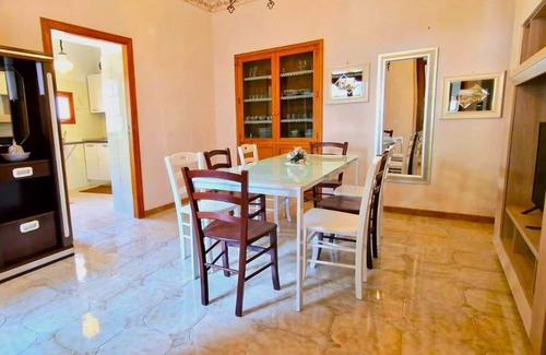 Minori House | Trekking Lovers Vacation Home With Town View