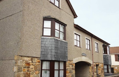 Goldsithney House | Trelawney, easy access to West Cornwall