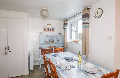 Delabole Cottage | TRELENGEL, pet friendly, character holiday cottage in Delabole