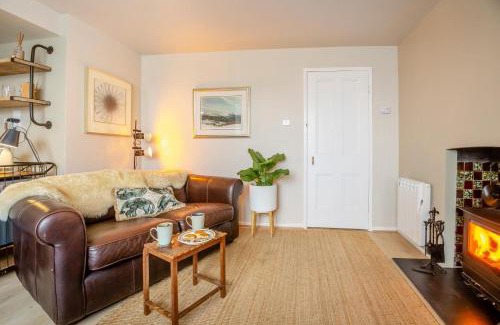 Llanfairfechan House | Trem Y Fam