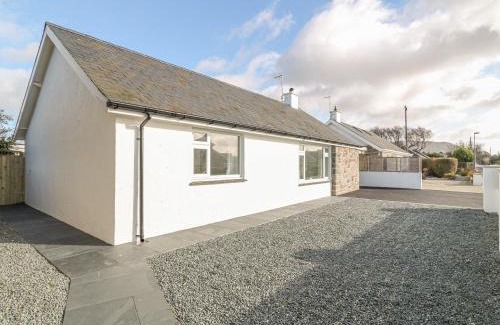Garn Fadryn House | Trem Y Garn