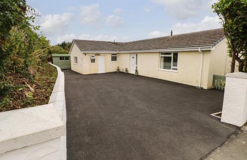 Newport House | Trem Y Morfa