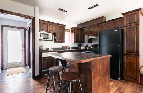 Mont-Tremblant House | Tremblant Classic Chalet La Bête Golf Course