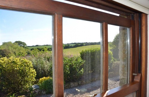 Castallack Cottage | Tremerth Cottage, Mousehole lovely country views