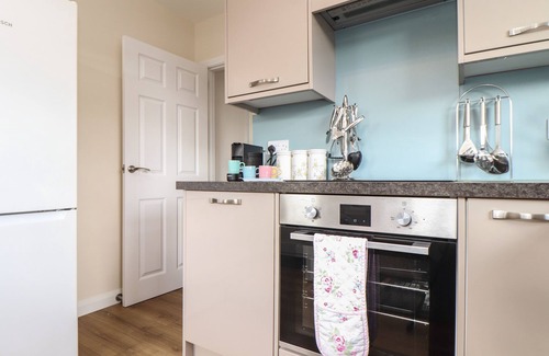 St Austell Cottage | TREMETHIC, family friendly, with a garden in Trewoon