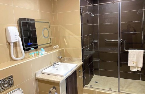 Abuja Hotel | Trend's Place Abuja