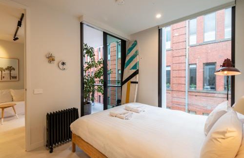 Collingwood Apartment | Trendy 1 Bedroom Apartment in the Heart of Collingwood