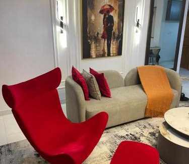 Lekki Phase 1 Apartment | Trendy 2-BDR Apt Villa with Pool,Wi-Fi, Netflix, Modern Amenities & PS5 Near Elegushi Beach Lekki