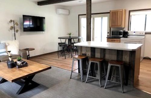 Rapid City House | Trendy and Spacious Cabin Surrounded by Nature in Rapid City, South Dakota