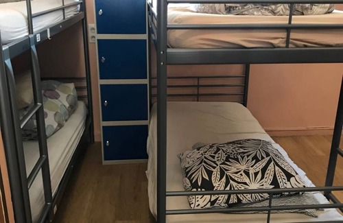 Petit-Ivry Hostel | Trendy Hostel