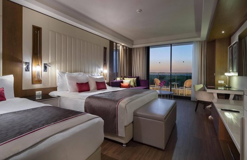 Lara Hotel | Trendy Lara Hotel