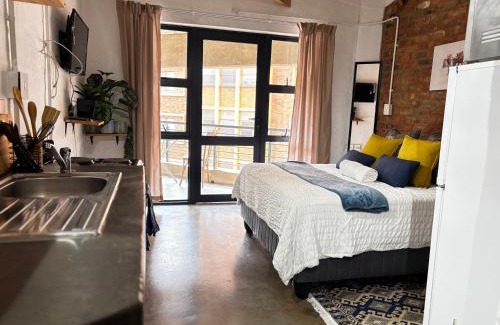 Downtown Johannesburg Apartment | Trendy Maboneng Apartment 259