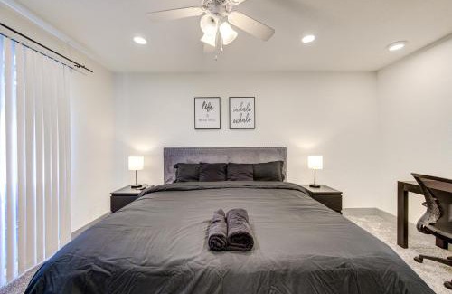 Montrose Apartment | Trendy Midtown Apt, Walk to Shops & Sites, Pets Ok