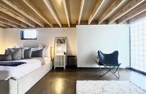 Richmond North House | Trendy NYC Style Warehouse