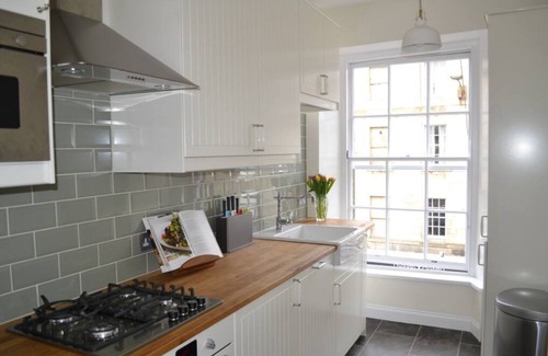 Stockbridge Apartment | Trendy & Stylish Apartment in Edinburgh's New Town