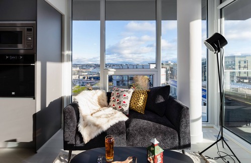 Mount Pleasant Apartment | Trendy Two Bedroom with Parking Olympic Village