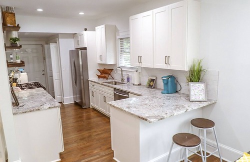 West End House | Trendy West End Retreat