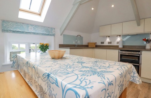 Trebarwith Cottage | TRERUBIES, pet friendly, character holiday cottage in Delabole