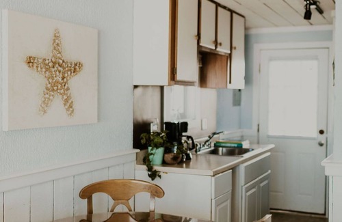 Matunuck House | Trestles Beach Front Cottage