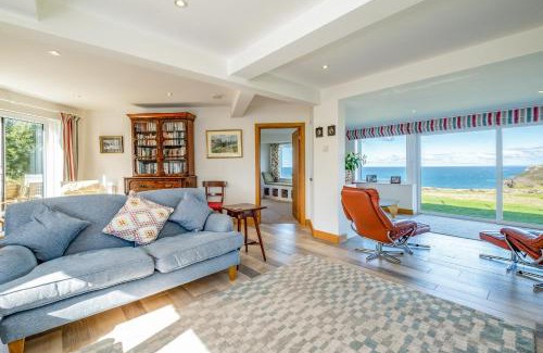 Wadebridge House | Trevan House Lundy